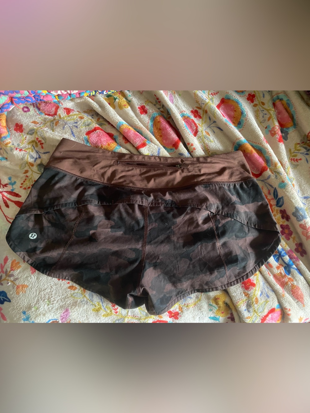 Camo Print speed up shorts 2.5 inch light with Back Zip Pocket - Brown/Black
